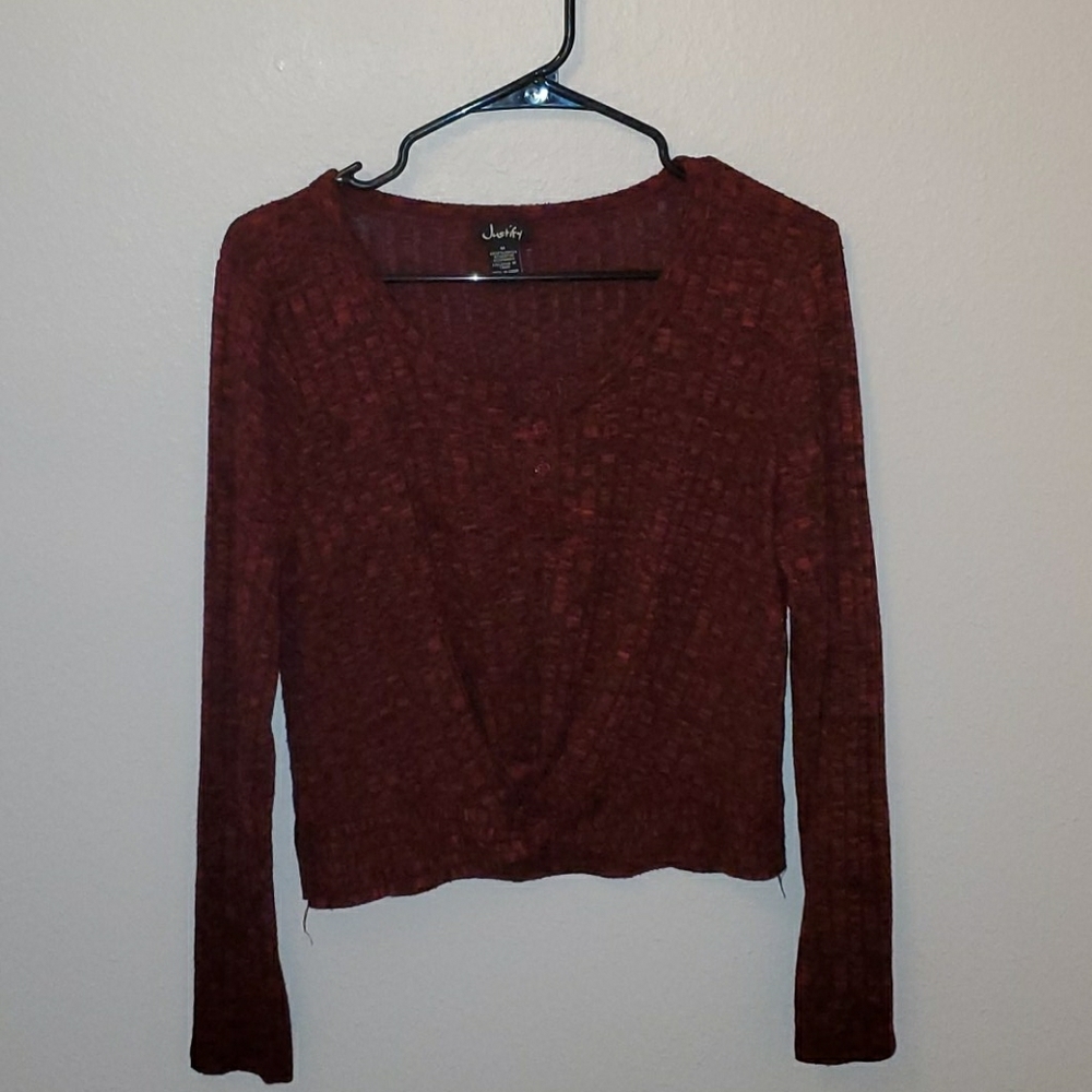 Long sleeve cropped sweater